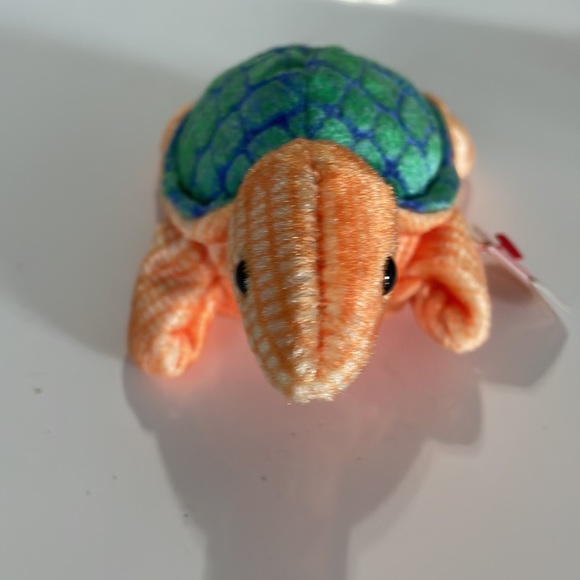 Ty Beanie Baby * Peekaboo the Turtle * Date of Birth: April 11, 2000 - Picture 2 of 10